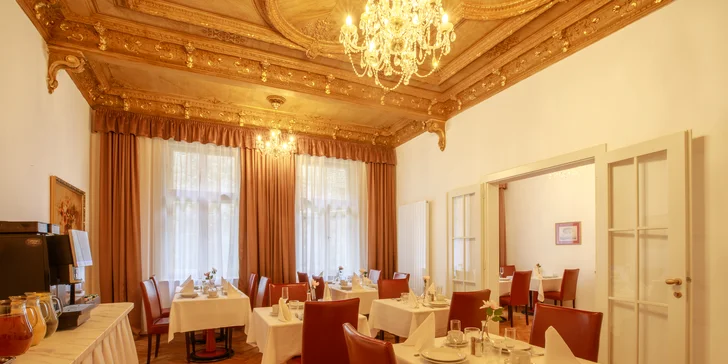 Luxusní hotel na karlovarské kolonádě: pobyt s možností snídaně i pivních lázní