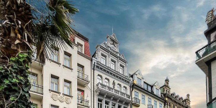 Luxusní hotel na karlovarské kolonádě: pobyt s možností snídaně i pivních lázní