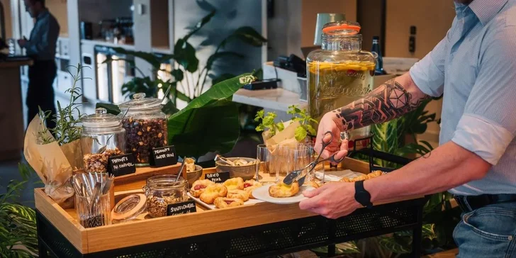 Vlakem do Vratislavi: hotel se snídaní, jízdenka na MHD i český průvodce