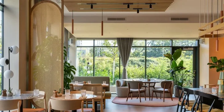 Vlakem do Vratislavi: hotel se snídaní, jízdenka na MHD i český průvodce