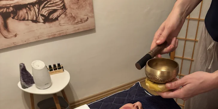 Masáž podle výběru v délce 30–120 min.: office, relaxační, breussova, minerální kameny ad.