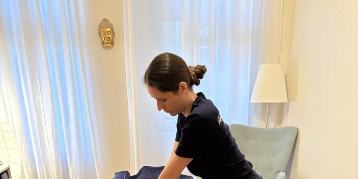 Masáž podle výběru v délce 30–120 min.: office, relaxační, breussova, minerální kameny ad.