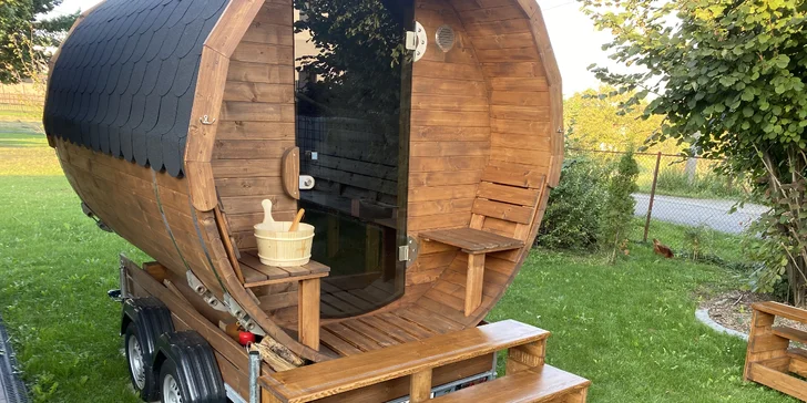 Mobilní sauna na vaši zahradu i k chalupě u jezera: pronájem sauny na jeden den i na celý víkend