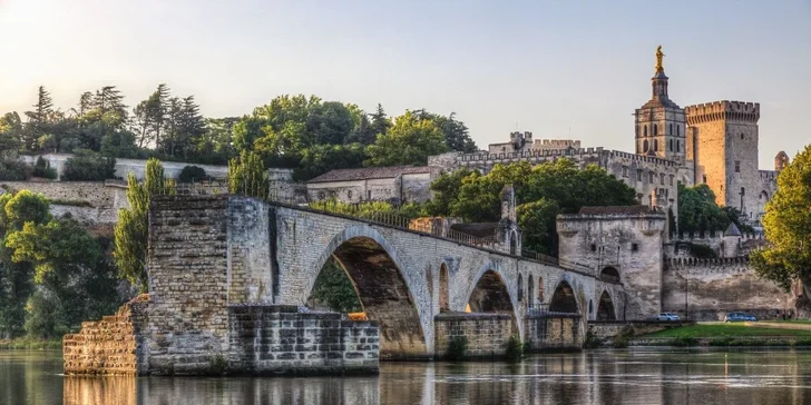 Provence: autobusový zájezd vč. hotelu, snídaně a bohatého programu
