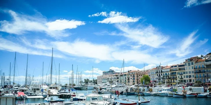 Provence: autobusový zájezd vč. hotelu, snídaně a bohatého programu