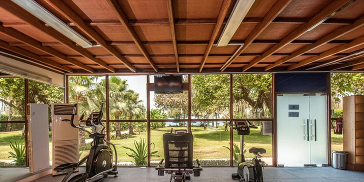 Spojené arabské emiráty: BM Beach Hotel**** s all inclusive a bazénem přímo u pláže