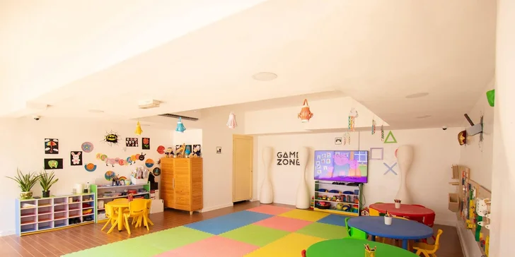 Spojené arabské emiráty: BM Beach Hotel**** s all inclusive a bazénem přímo u pláže