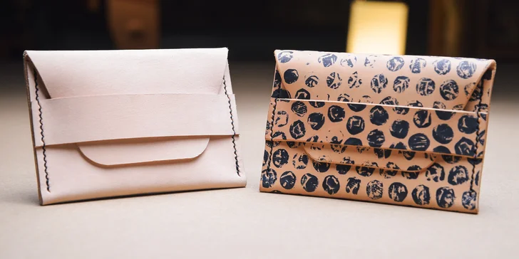 Vyrobte si originální kousek: zážitkový kurz výroby kožené peněženky pro 1 osobu