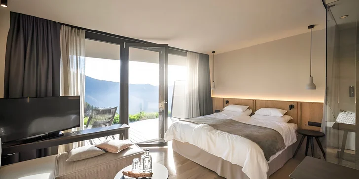 Aktivní dovolená i relax v Dolomitech: moderní hotel v přírodním parku, snídaně, wellness