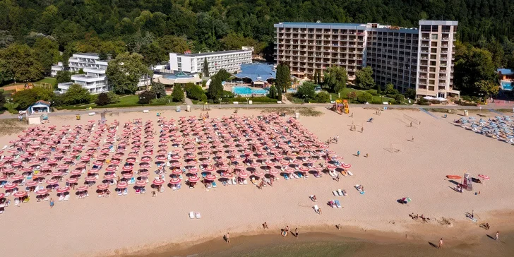 Varna letecky: hotel Kaliakra Mare**** u pláže, all inclusive, český dětský klub