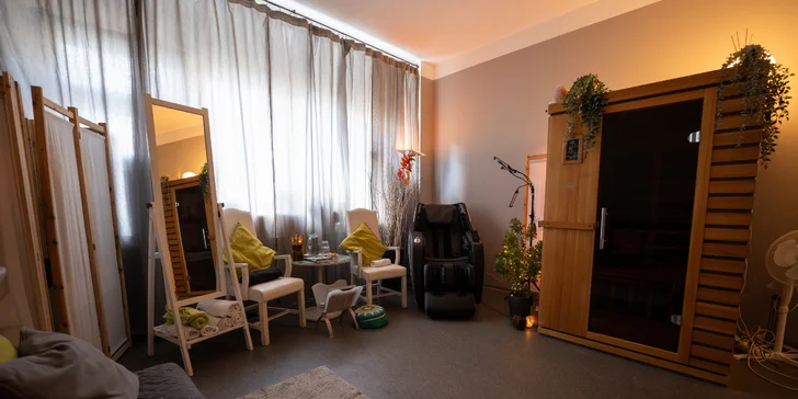 Balíčky plné relaxace pro 1 či 2 osoby: masáž, zábalová rukavice, vibrační plošina aj.