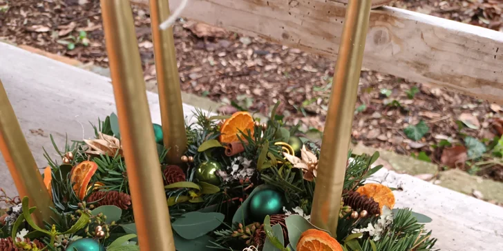 3hod. floristický kurz v Karlíně dle výběru: kytice, věnce či florální obraz