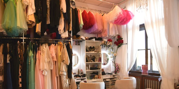 Zvěčněte svou krásu: proměna vizáže s focením pro 1 osobu v ateliréru