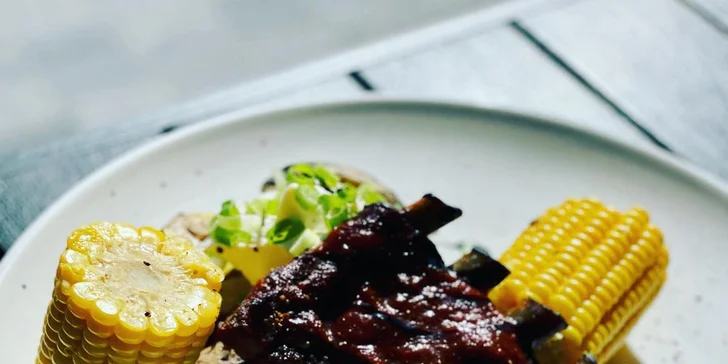 Navštivte slavné písečné duny v Łebě: apartmány u pláže, snídaně či polopenze