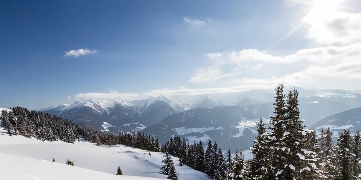 Italské Alpy: 4* hotel v srdci Vipitena s nádherným wellness a polopenzí, karta výhod