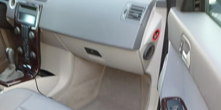 Čištění interiéru auta: suchý i mokrý program i varianta pro silně znečištěné vozy a dodávky