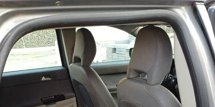 Čištění interiéru auta: suchý i mokrý program i varianta pro silně znečištěné vozy a dodávky