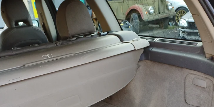 Čištění interiéru auta: suchý i mokrý program i varianta pro silně znečištěné vozy a dodávky