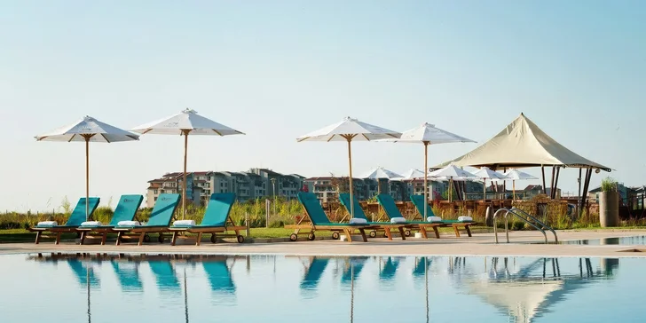 Rodinná dovolená v Bulharsku: 4* hotel s all inclusive vč. letenek, bazény, animace