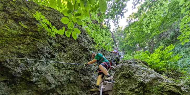 Skupinové ferratové kurzy s certifikovaným instruktorem na Slovensku pro pokročilé
