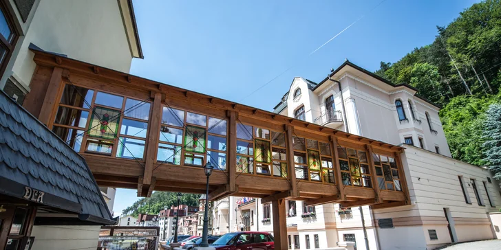 Dovolte si dovolenou jako filmová hvězda: ikonický hotel v Trenčianských Teplicích s procedurami i wellness