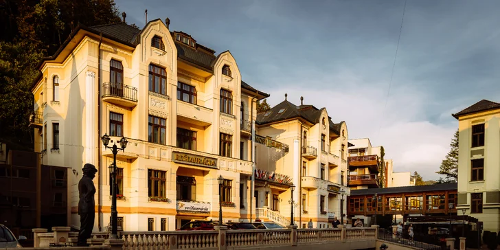 Dovolte si dovolenou jako filmová hvězda: ikonický hotel v Trenčianských Teplicích s procedurami i wellness