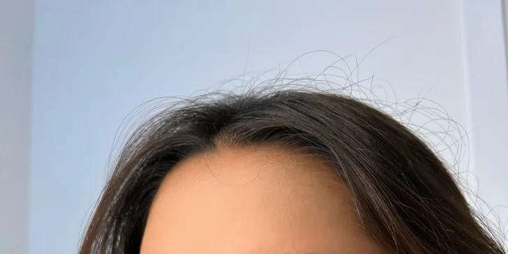 Laminace obočí nebo řas včetně barvení a speciální sérum jako dárek