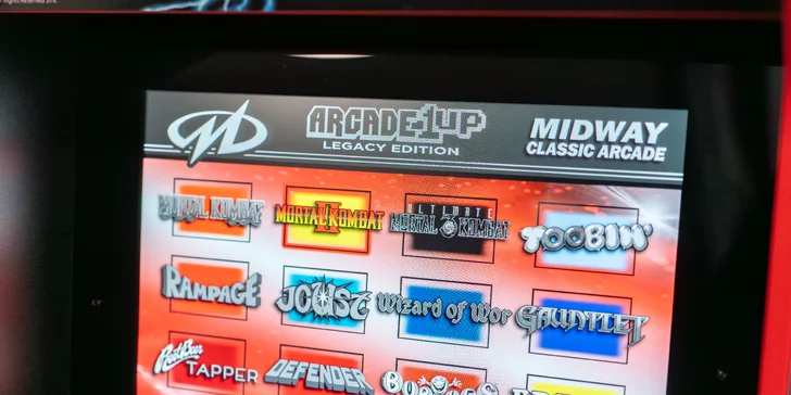 Závodní dráha i vesmír: 60 minut až 5 hodin ve studiu virtuální reality