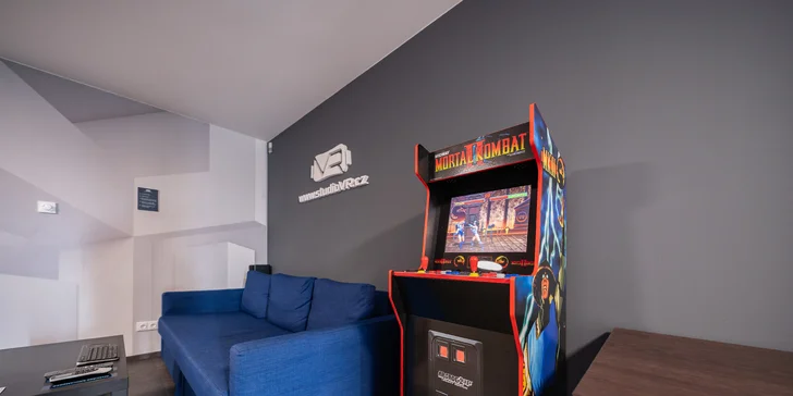 Závodní dráha i vesmír: 60 minut až 5 hodin ve studiu virtuální reality