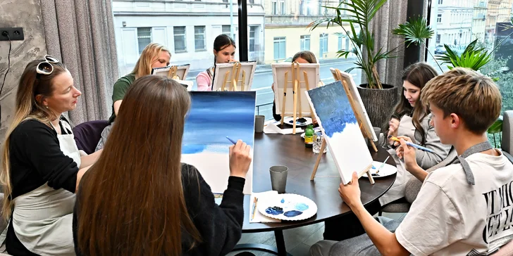 Zážitkové malování barvami s proseccem: Uvolněte kreativitu a odneste si originální obraz