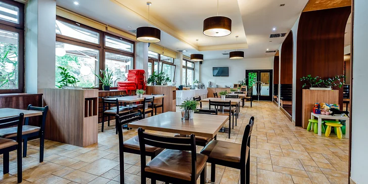 Wellness pobyt v Turčianských Teplicích s polopenzí, procedurami a vstupem do spa a aquaparku