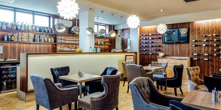 Wellness pobyt v Turčianských Teplicích s polopenzí, procedurami a vstupem do spa a aquaparku