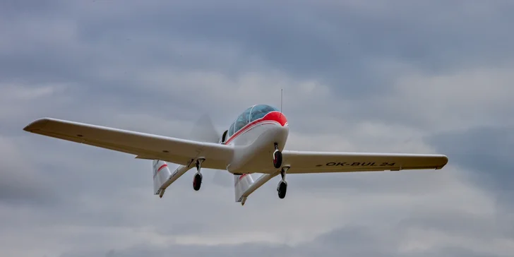 Pilotem na zkoušku: seznámení s letadlem i možnost převzít řízení, 20–60 minut