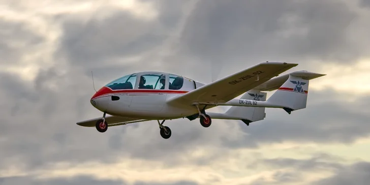 Pilotem na zkoušku: seznámení s letadlem i možnost převzít řízení, 20–60 minut