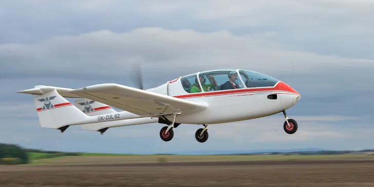 Pilotem na zkoušku: seznámení s letadlem i možnost převzít řízení, 20–60 minut