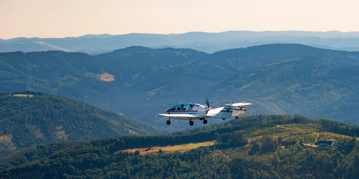 Pilotem na zkoušku: seznámení s letadlem i možnost převzít řízení, 20–60 minut