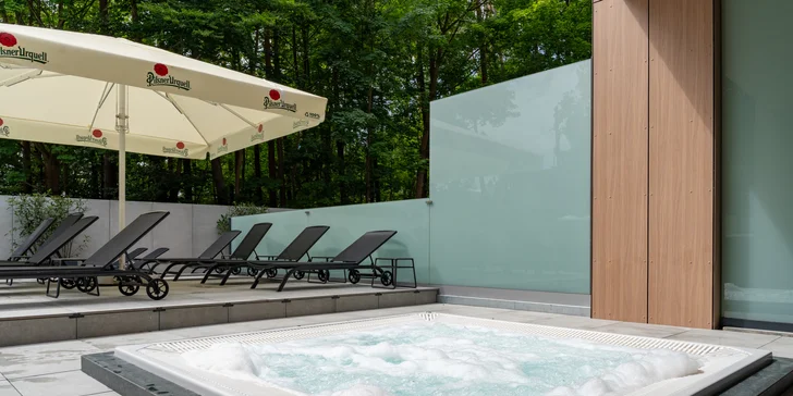 Nové apartmány u Baltu 15 min. od pláže: snídaně, bazény, vířivky a sauna