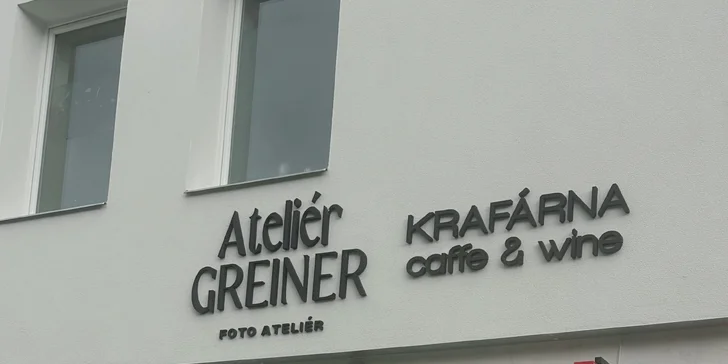 Okouzlující pohled: barvení i laminace obočí a řas v salonu v Ústí nad Labem