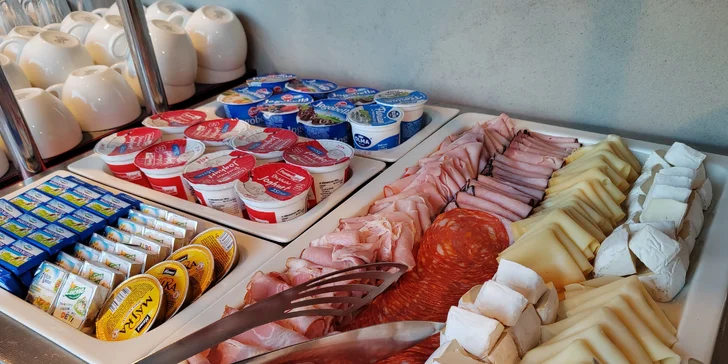 Rajská pohoda na Náchodsku: wellness, snídaně a romantická večeře