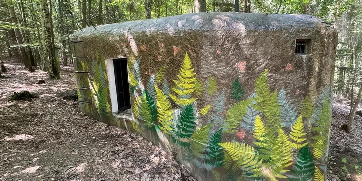 Dobrodružný pobyt v bunkru uprostřed lesů jen 5 km od Máchova jezera