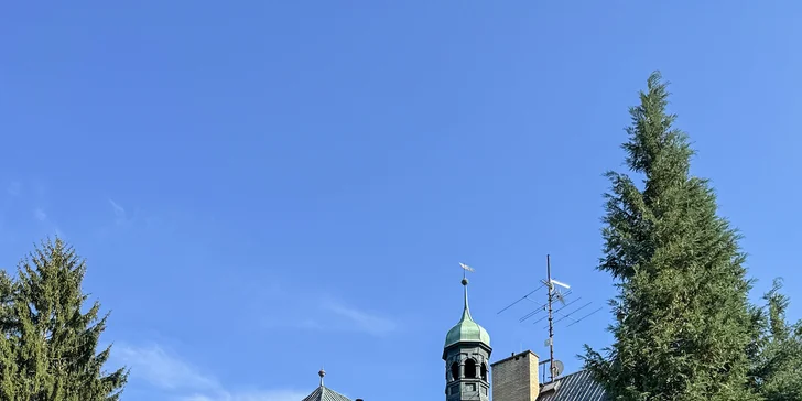 Historická Vládní vila v Luhačovicích: pobyt se snídaní v samém centru lázní