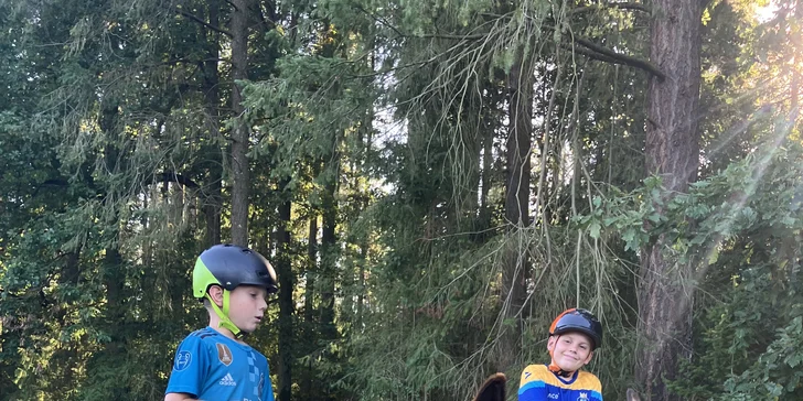 Jízda na oslíkovi a péče o něj v přírodě u Písku pro celou rodinu