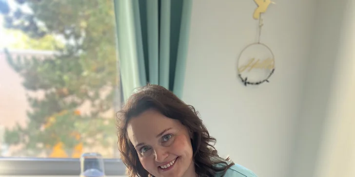 Jemný chemický peeling s AHA kyselinami nebo luxusní Golden Glow Ritual