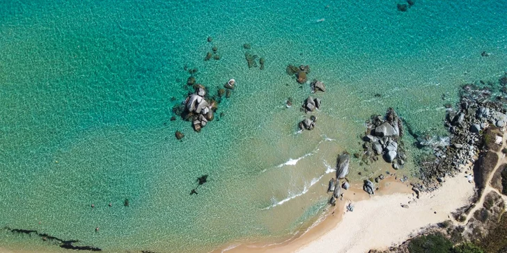 Sardinie: 4* rezort se stravou, bazény a spa, vč. vstupu do přírodního parku Naturalistico Bellavista
