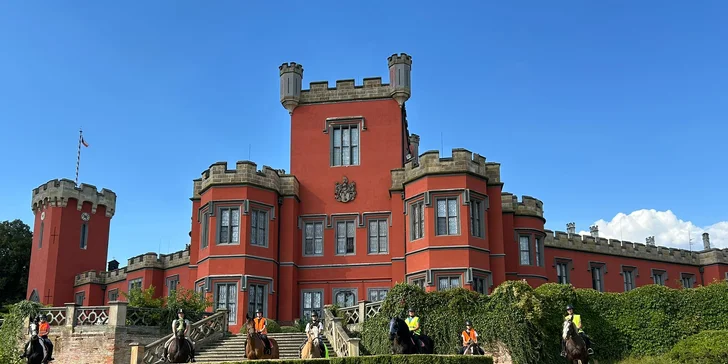 Dobrodružství v sedle: vyjížďka na koních či výcviková lekce pro 1 i 2 osoby