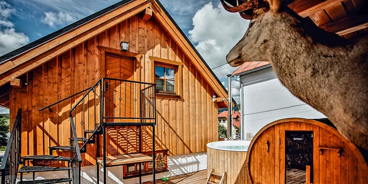 Kouzelný pobyt na Oravě: moderní chalupa pro 8 osob s privátním wellness a velkou zahradou