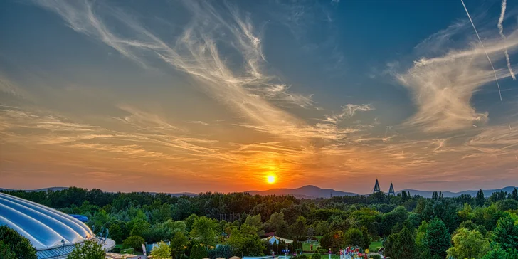 Za relaxem do Budapešti: 4* hotel s polopenzí, wellness a vstupem do vodního zábavního parku Aquaworld