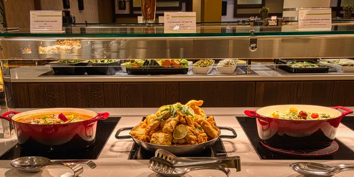 Za relaxem do Budapešti: 4* hotel s polopenzí, wellness a vstupem do vodního zábavního parku Aquaworld