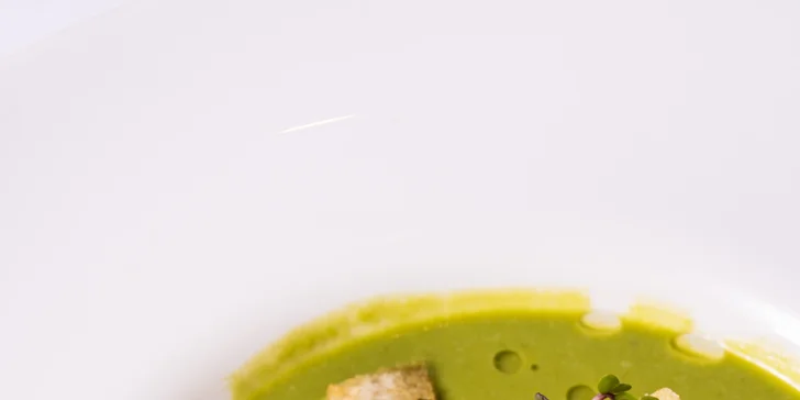 4chodové menu s proseccem pro 1-2 osoby: paštika, krémová polévka, roastbeef i fondán