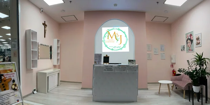 Okouzlující pohled: barvení i laminace obočí a řas v salonu v Ústí nad Labem